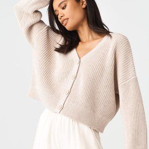 VETTA Chunky Cropped Cardigan in Donegal